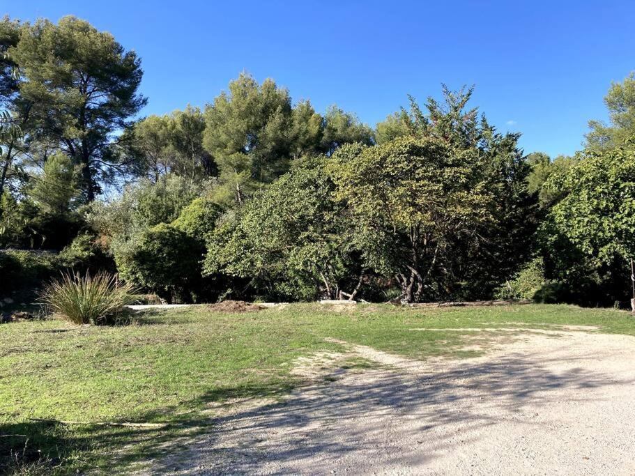 Avec Jardin Privatif A La Campagne *